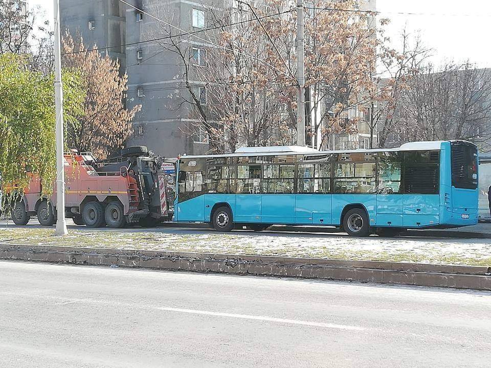 STB Cei care au reclamat autobuzele turceşti au probleme disciplinare şi vor să denigreze