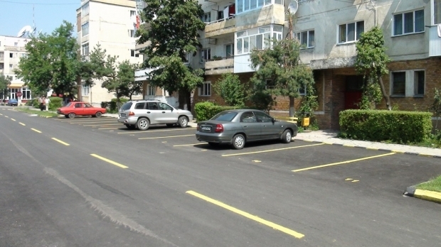 Se împart parcãrile in Sectorul 3